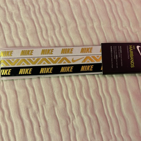 Nike thin elastic headband 3-pack white, black & gold - Picture 3 of 3